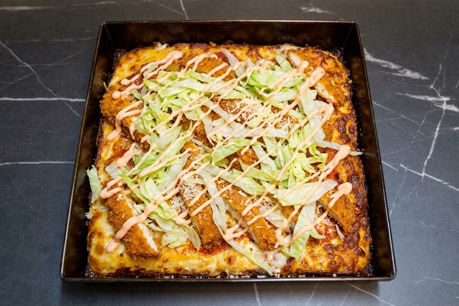 MEC BOOMBIZZA – PE BUNE Suceava